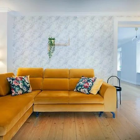 דירה Prime Location