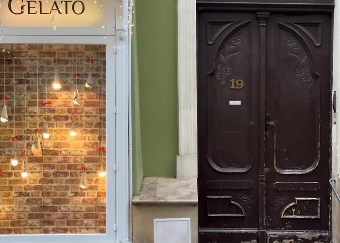 Prime Location كراكوفيا